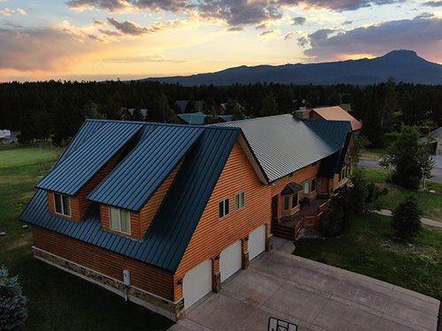 Cabin Roof-metal or asphalt-expensive.jpg